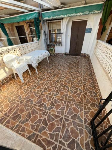 Casita Playa Roa in Santa Pola, Spain