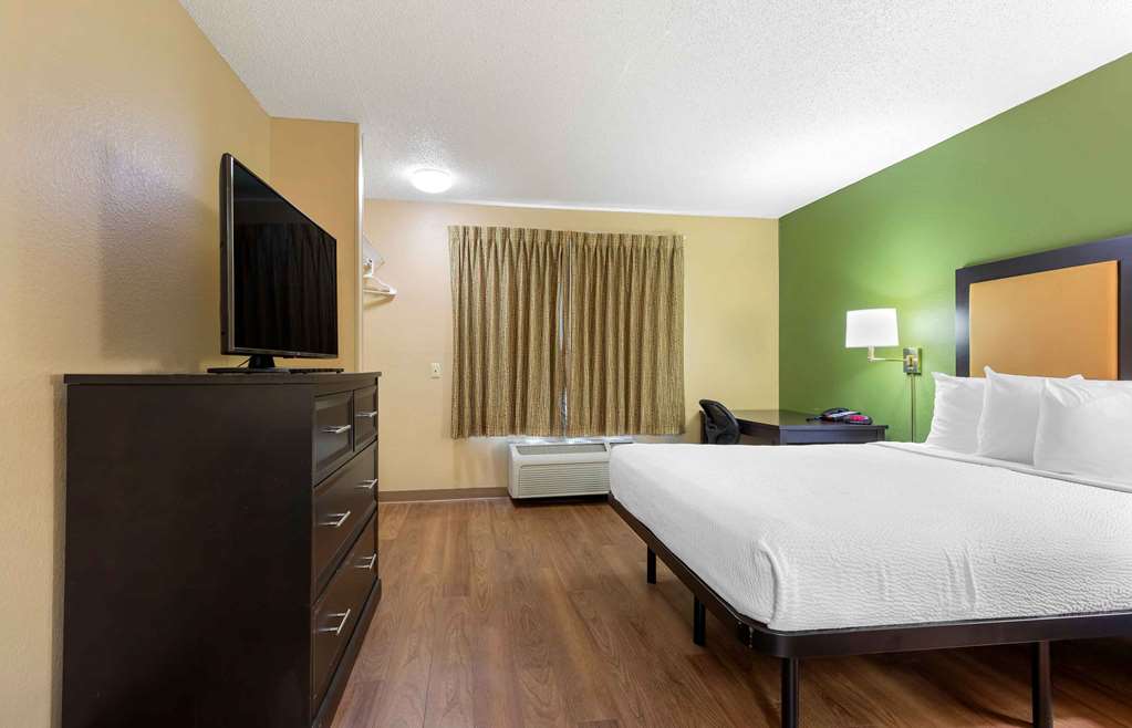 Extended Stay America Select Suites Austin Round Rock North - photo 13