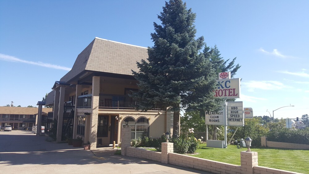 Kc Motel - photo 21