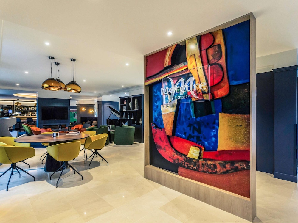 Hotel de Bourbon Mercure Bourges in Bourges, France