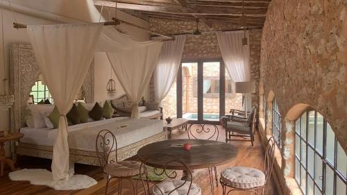 Apple by Toraja Bambu Uluwatu at Padang Padang Beach in Pecatu, Indonesia