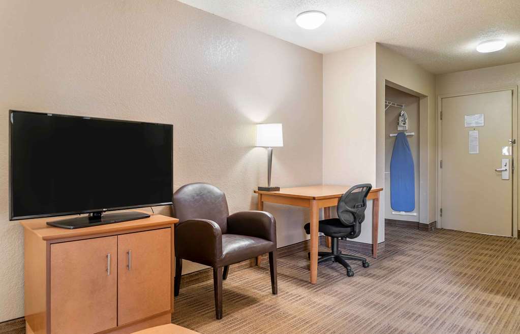 Extended Stay America Select Suites Detroit Warren - photo 10