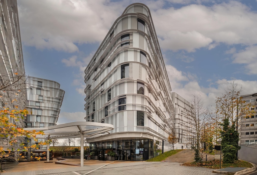 Pullman Paris Roissy CDG Airport — hotel in Roissy-En-Brie
