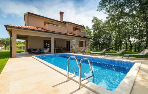 Villa Brih Iii — 4-Star Luxury Hotel in Motovun, Croatia