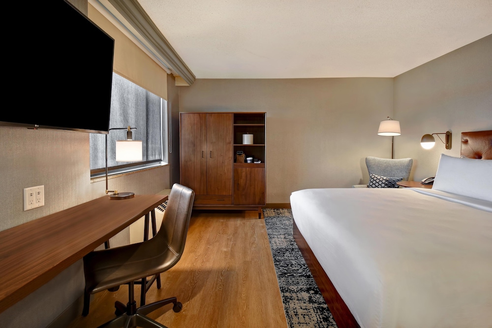Four Points by Sheraton Boston Newton - photo 11