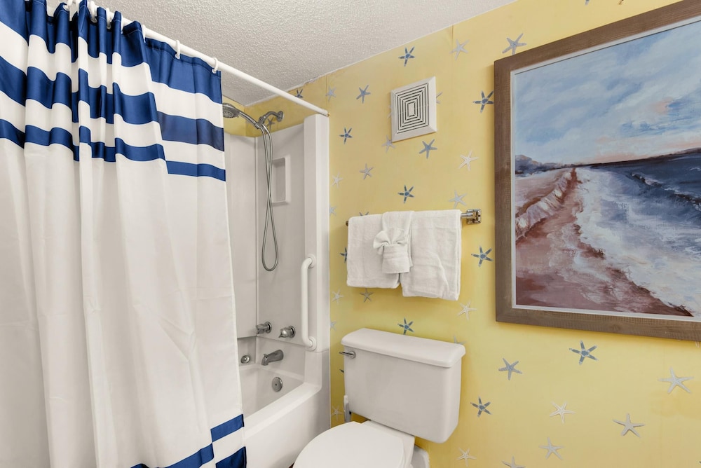 Shoreline Towers 2115 - photo 17