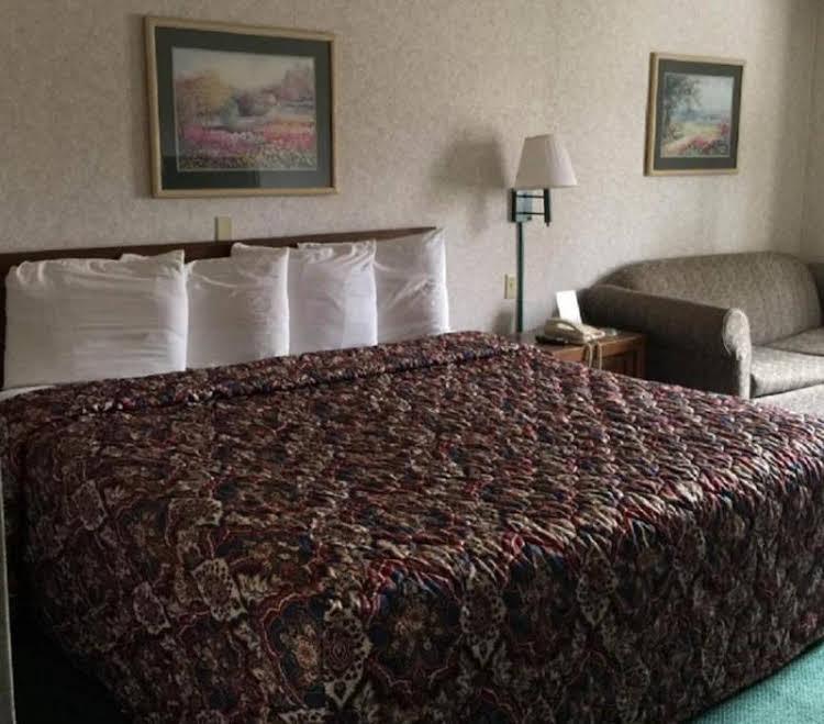 Knights Inn Carlisle - photo 2