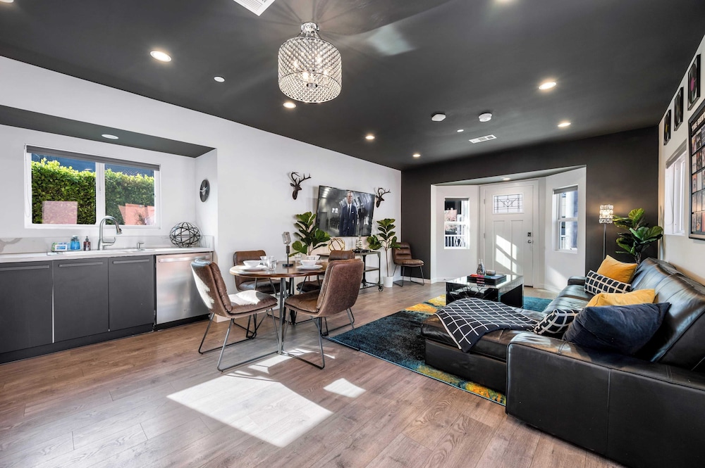 The Gower Street Bungalows by AvantStay - photo 44