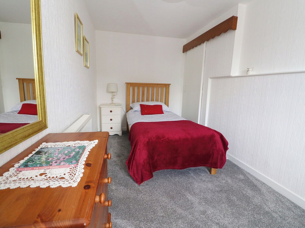 Rose Cottage — Strathpeffer — photo 3