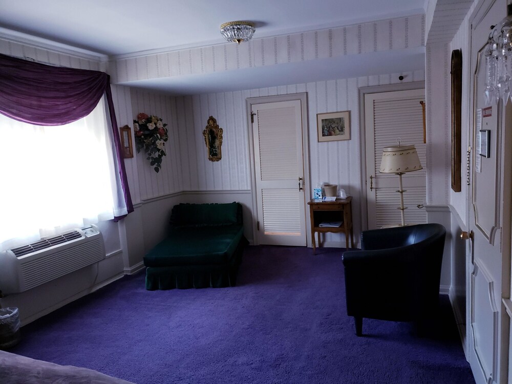 Lowell Inn - photo 137