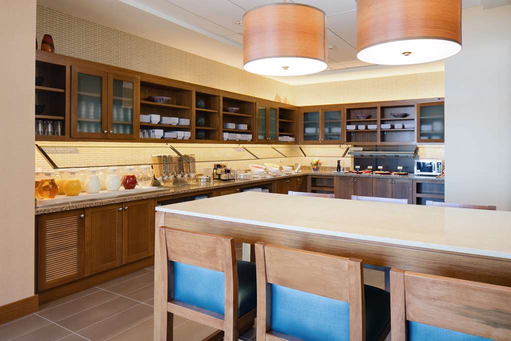 Hyatt Place Kansas City Lenexa City Center - photo 5