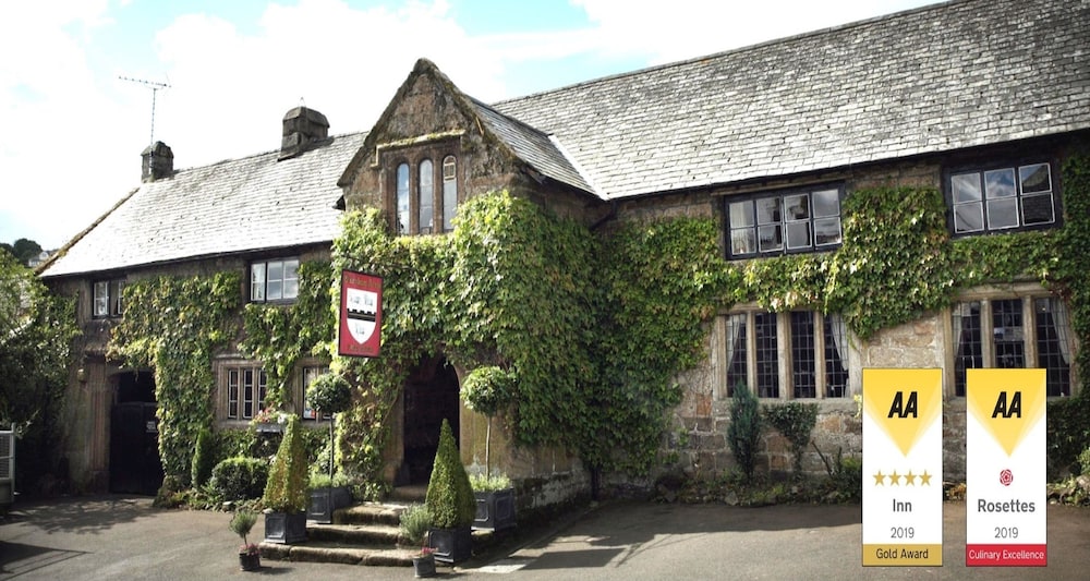 The Oxenham Arms — 4-Star Luxury Hotel in Okehampton, United Kingdom