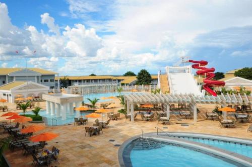 L’acqua diRoma I II III IV V temporada Cn Luciana in Caldas Novas, Brasil