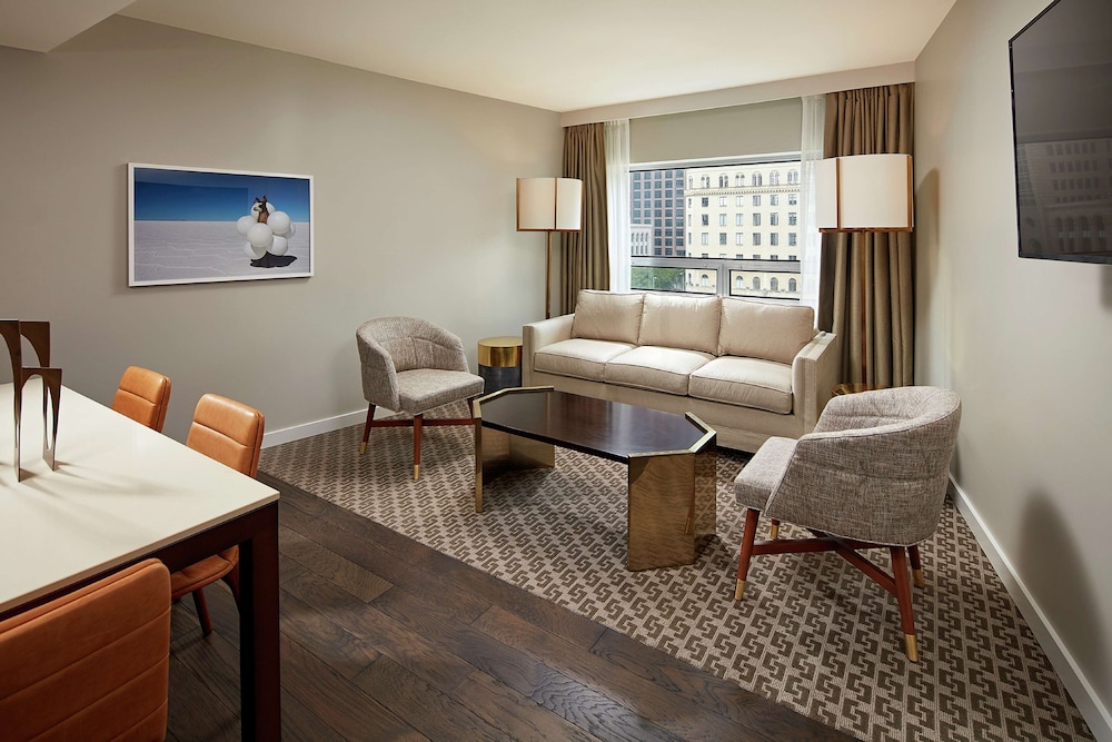 The Statler Dallas Curio Collection By Hilton - photo 92