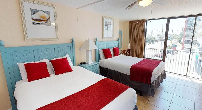 Island Inn Beach Resort — hotel in Saint Pete Beach