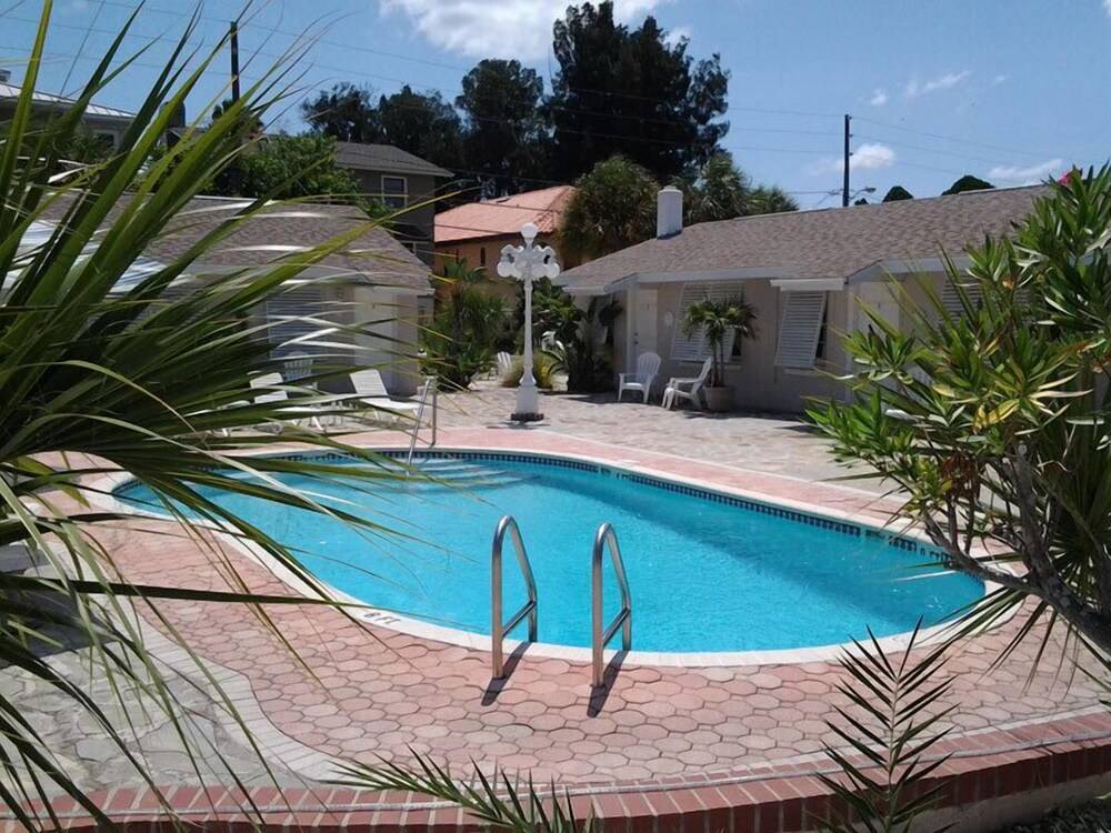 The Bungalows - photo 34