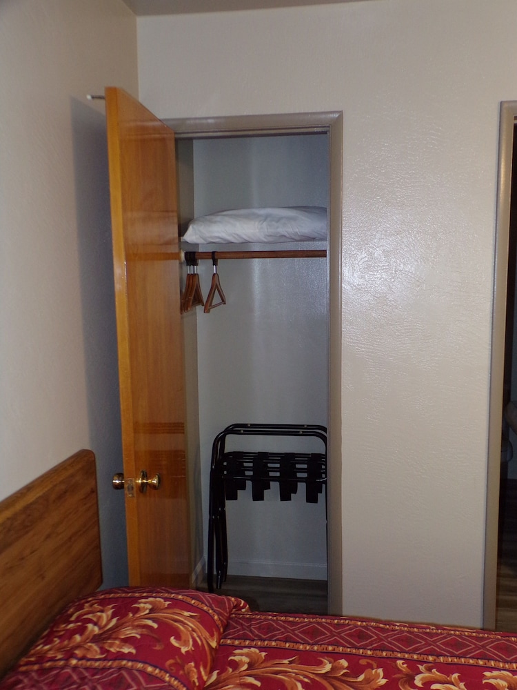 Cypress Tree Motel - photo 72