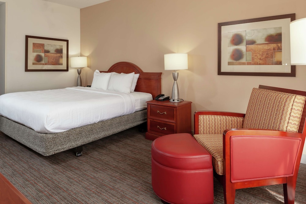 Hilton Garden Inn Charlotte North - photo 6