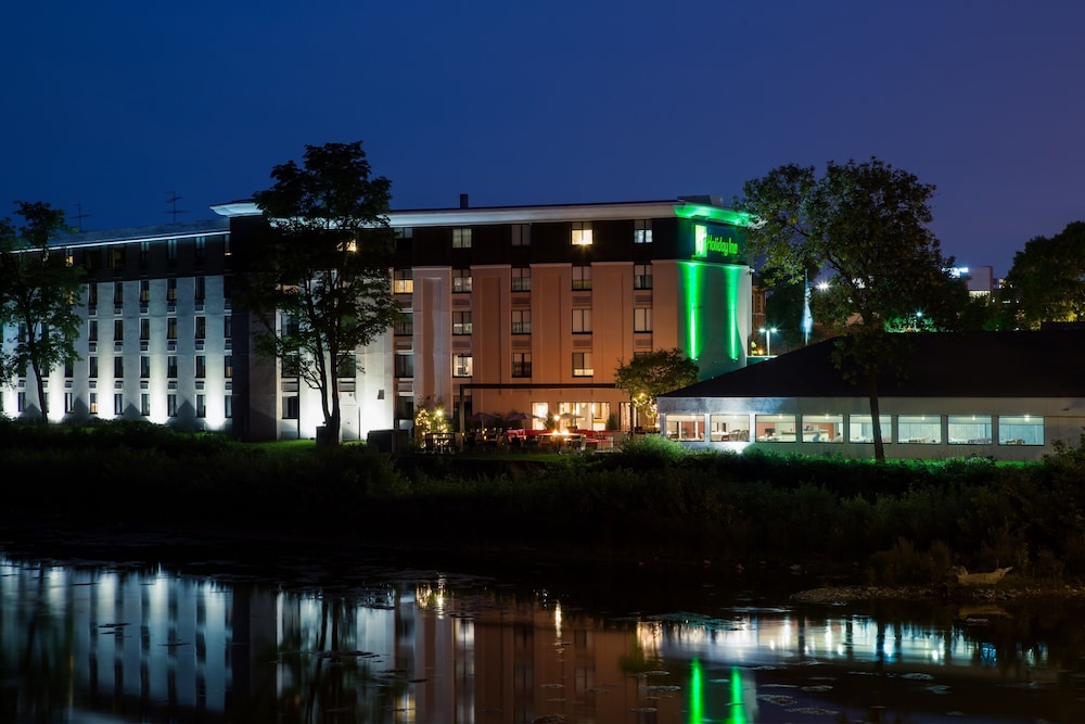 Holiday Inn Milwaukee Riverfront by IHG - photo 46