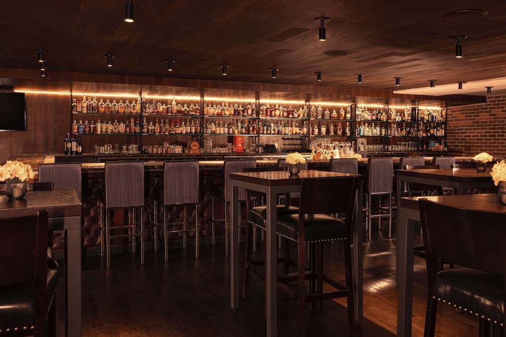 The Statler Dallas Curio Collection By Hilton - photo 80
