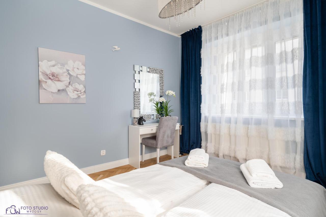 Prywatny Parking W Centrum Srebrny Sen by Rentoom in Torun, Poland