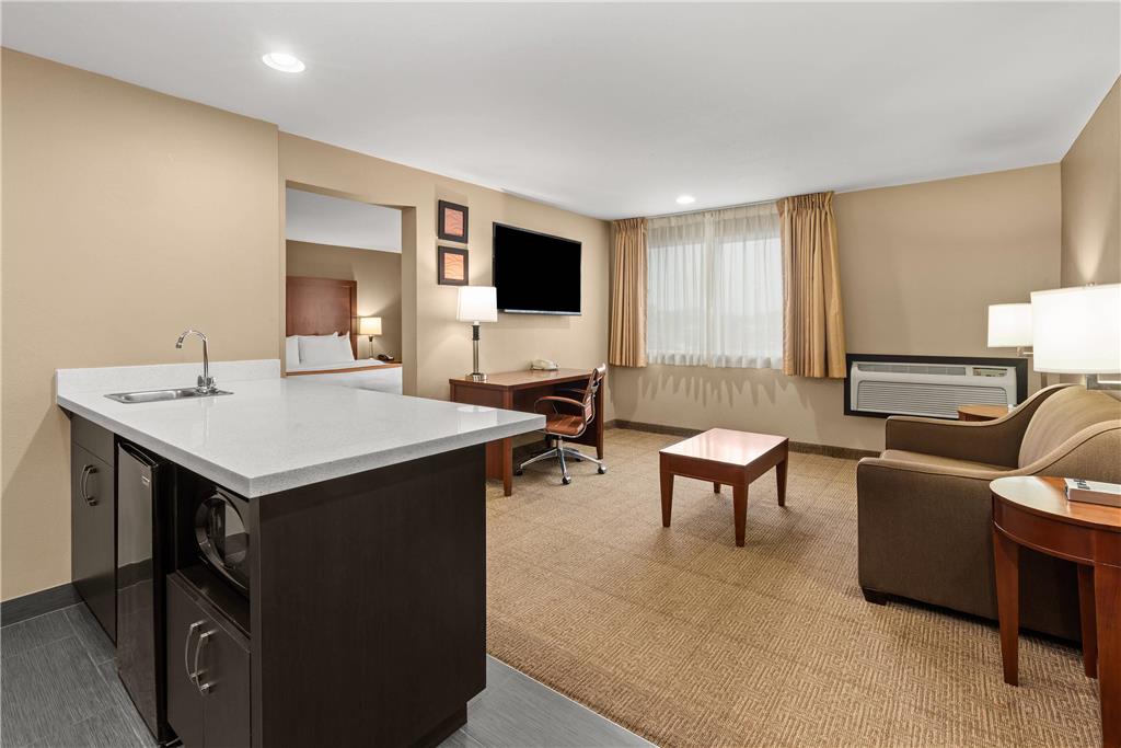 Comfort Inn & Suites Beaverton Portland West - photo 17