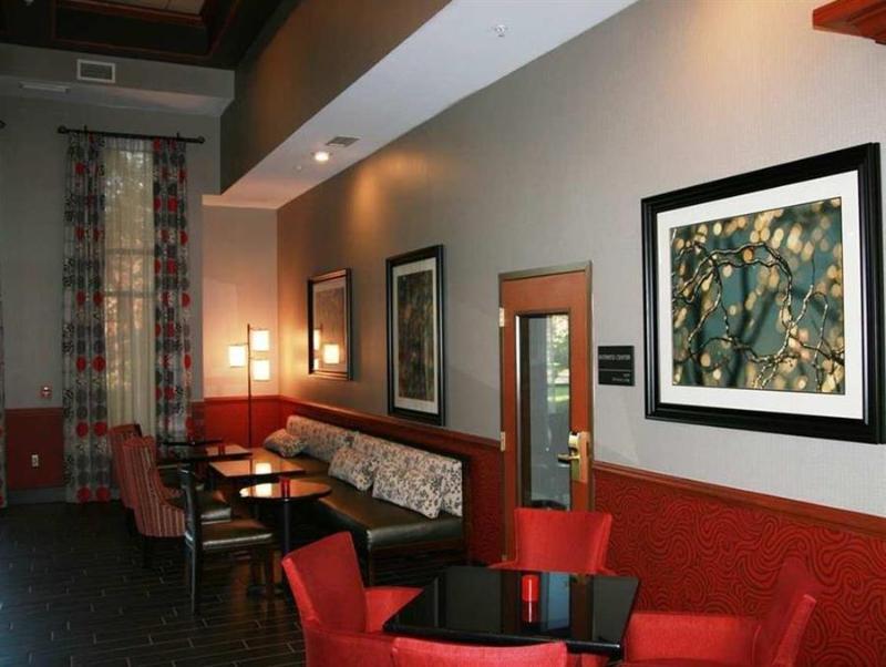 Hampton Inn & Suites East Lansing Okemos - photo 2