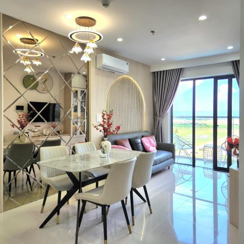 Uyên Homestay — 4-Star Luxury Hotel in Hue, Vietnam