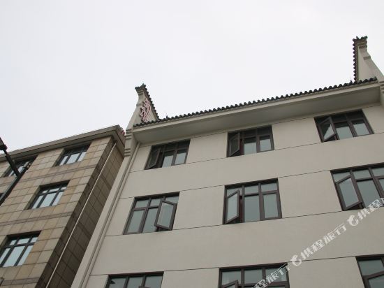 Changchun Hotel - carbon neutral hotel in Ningbo