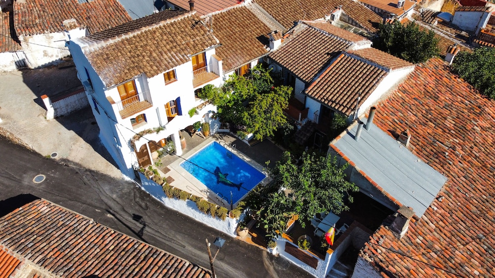 Casas Rurales La Tejeruela — hotel in Yeste