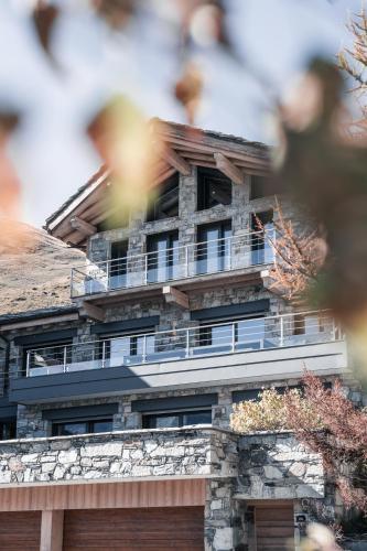 Chalet Ancolie — 4-Star Luxury Hotel in Tignes, France