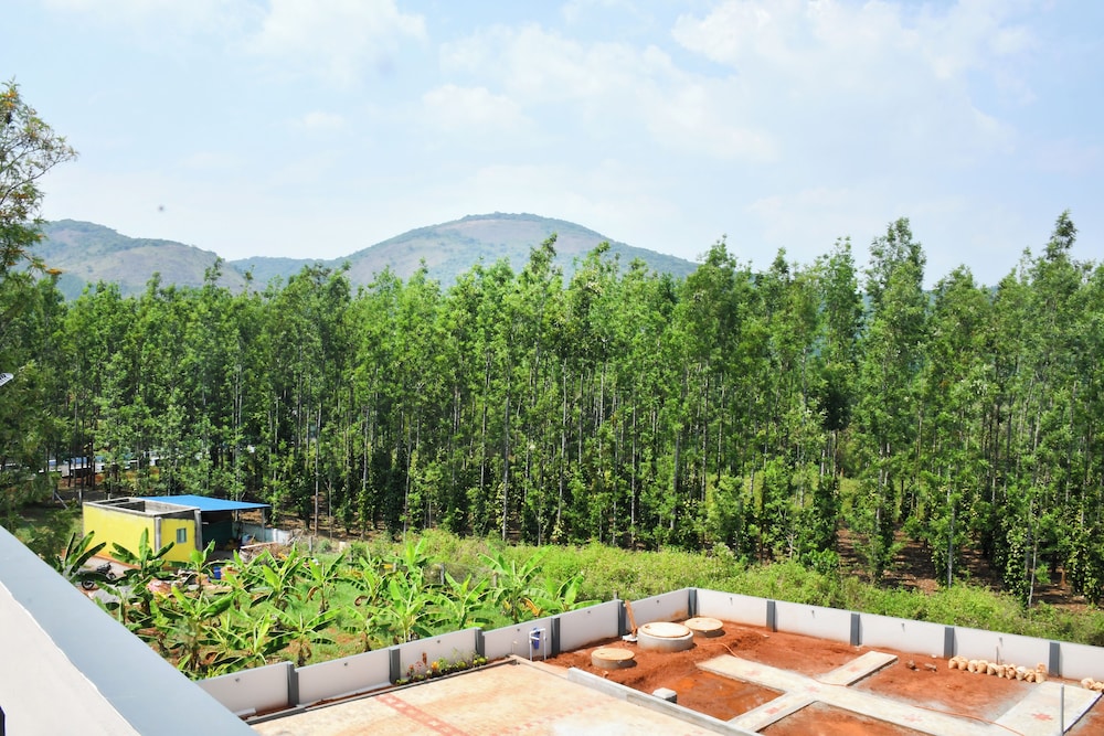 Aruvi Resort — Namakkal