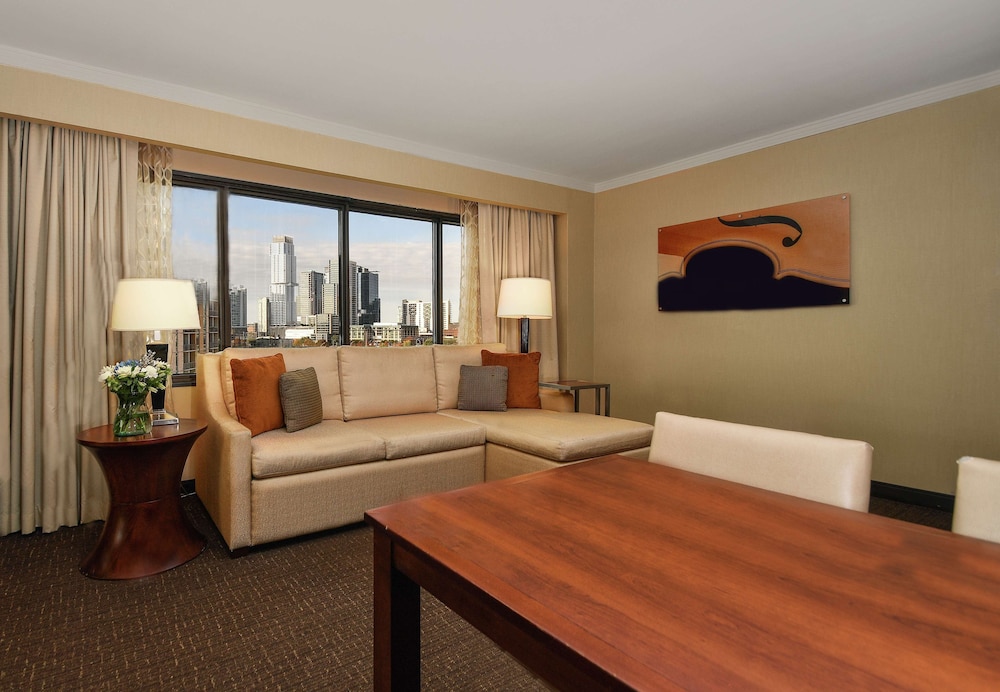 Embassy Suites by Hilton Austin Downtown South Congress - photo 51