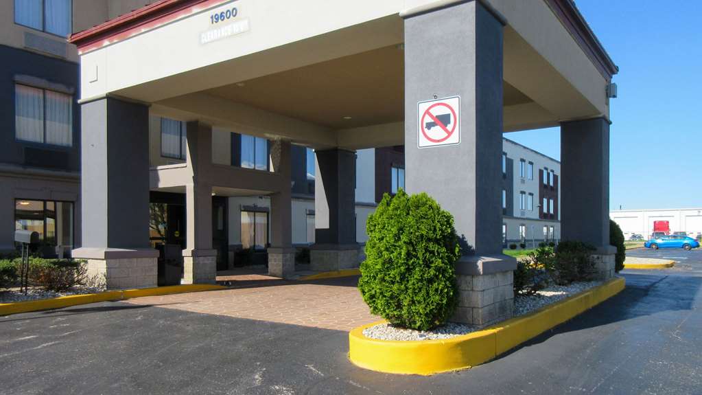 SureStay Plus Hotel by Best Western Evansville - featured photo
