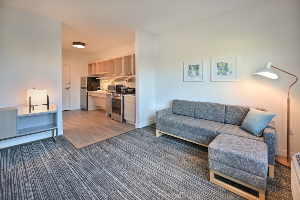 TownePlace Suites by Marriott Dallas Rockwall - photo 13
