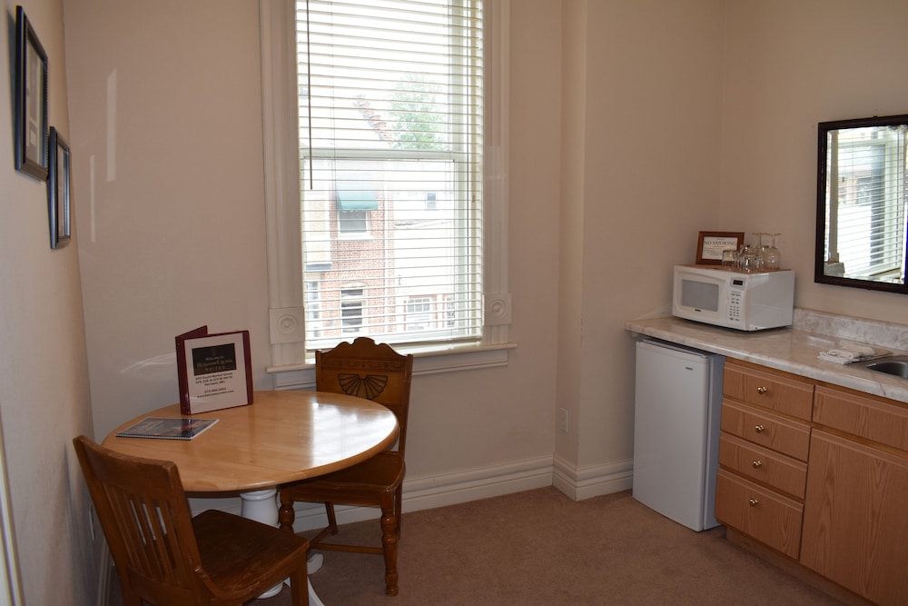 Hermann Crown Suites - photo 135