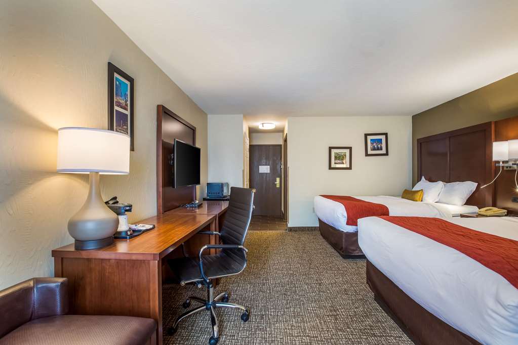 Comfort Inn & Suites Fairborn near Wright Patterson AFB - photo 22