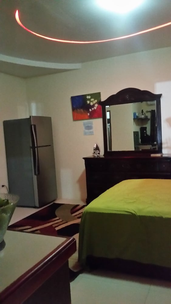 DB Tower Vacation Rental in Belize City, Belize