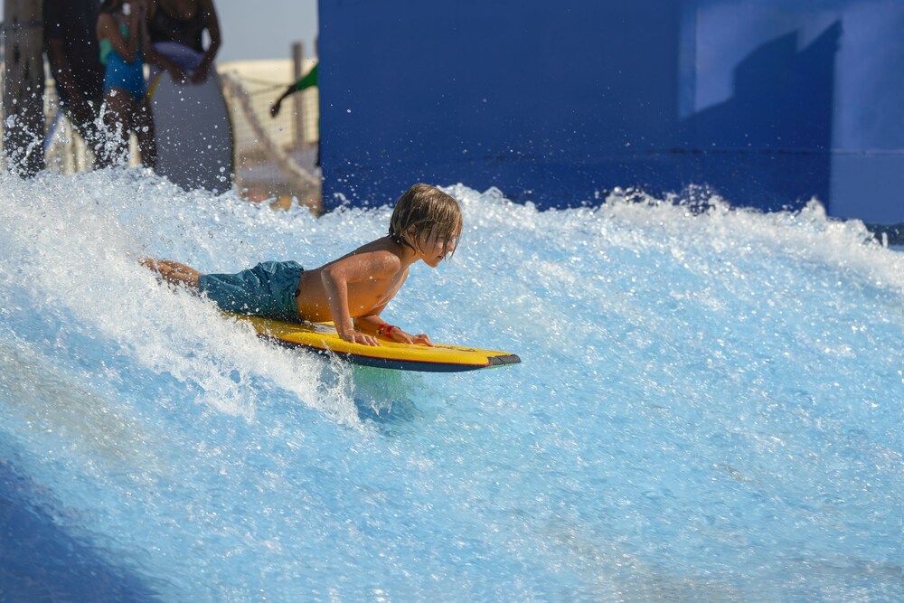 Waves Resort Corpus Christi - photo 17