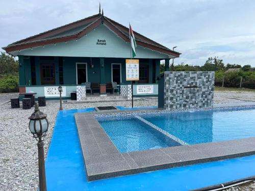 Rumah Armand Private Pool 5 bilik Pengkalan Balak Tg Bidara Masjid Tanah Melaka in Alor Gajah, Malaysia