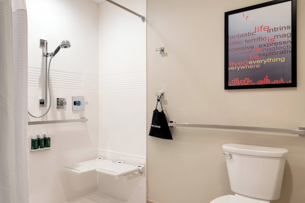 TownePlace Suites by Marriott Logan - photo 15