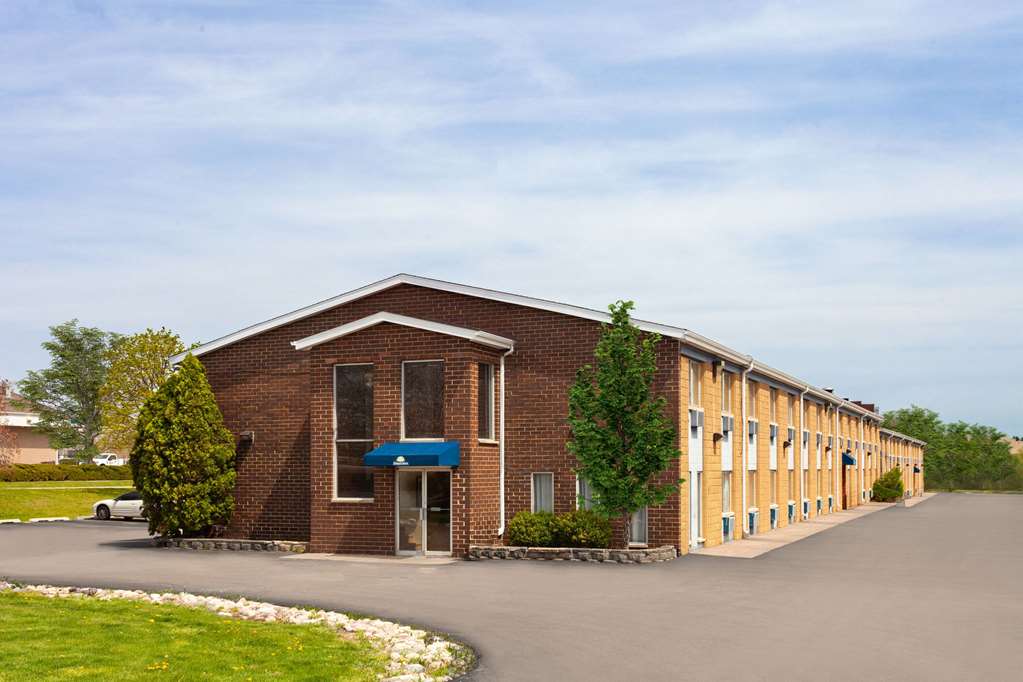 Days Inn by Wyndham Rockford I 90 Casino District - photo 3