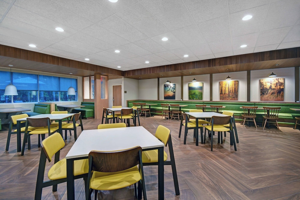 Fairfield Inn & Suites by Marriott Mansfield - photo 34