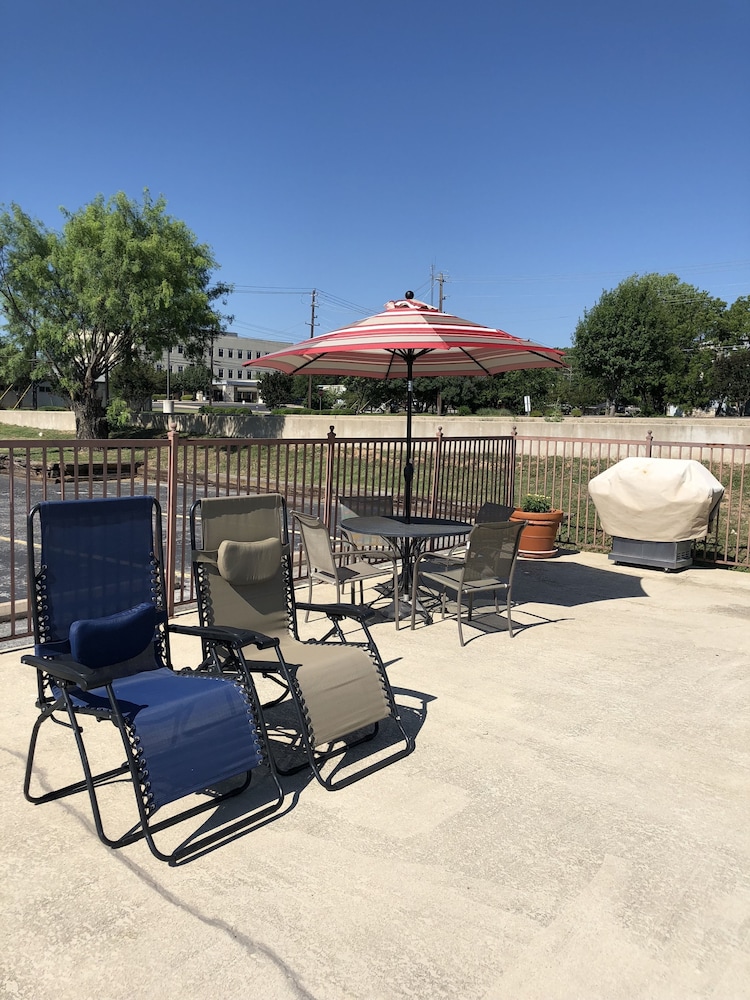 Windcrest Inn and Suites - photo 43