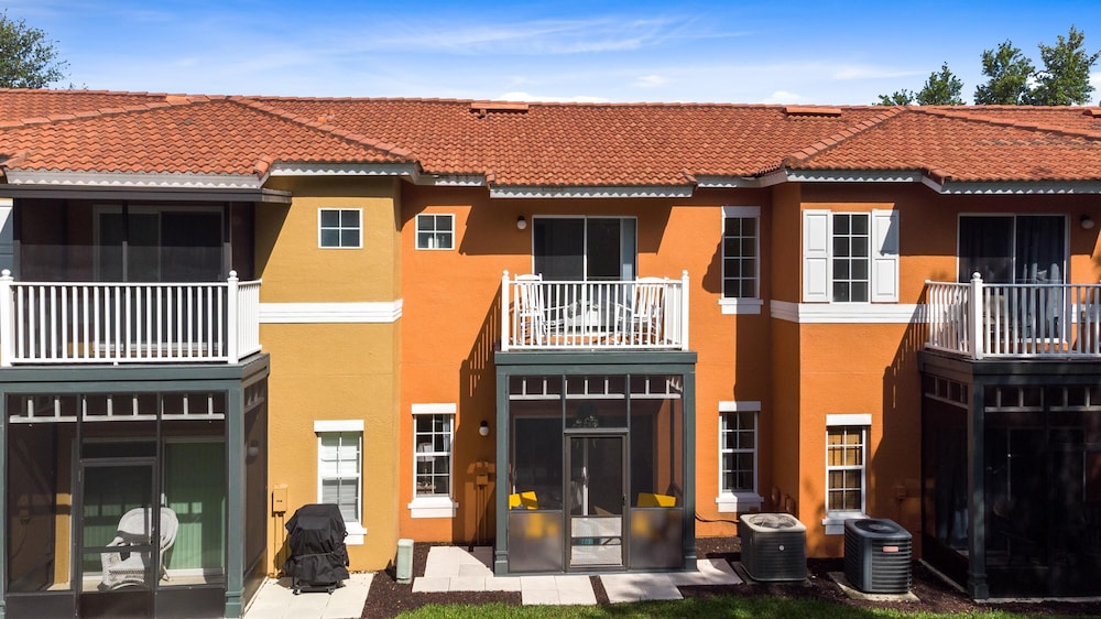 Minutes to Disney Boutique 3BR 2.5 Bath Coastal TH - photo 29