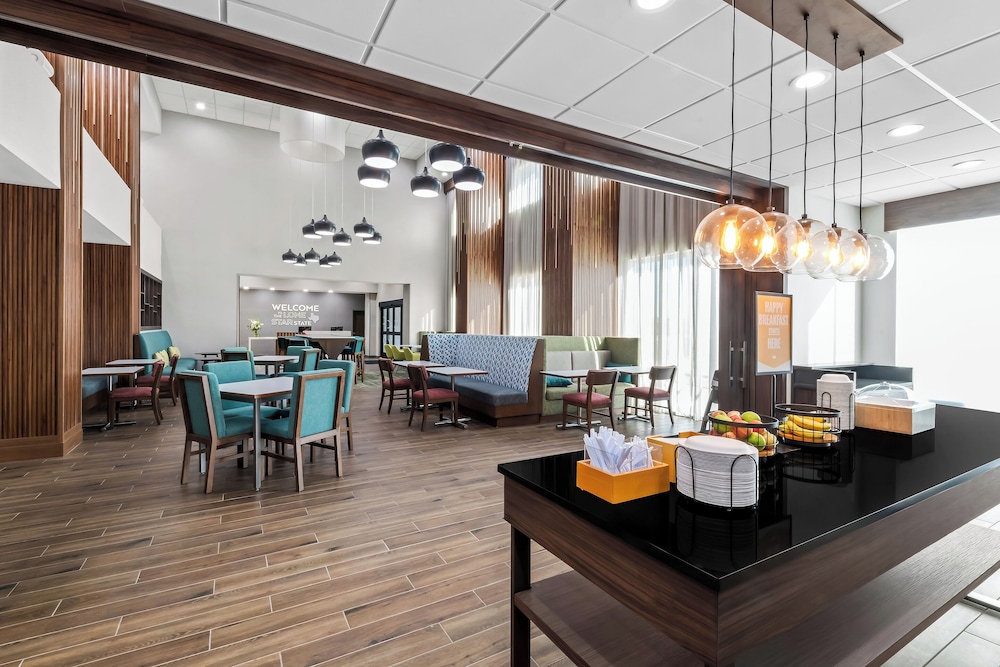 Hampton Inn & Suites by Hilton Sherman - photo 17