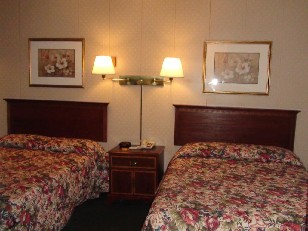 Highlander Motel - photo 9