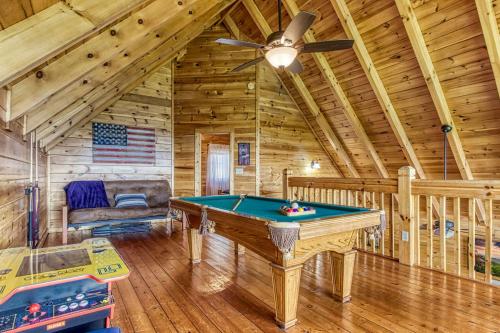A View From Above Spacious Smoky Mountain Getaway Perfect for Families & Groups - photo 26