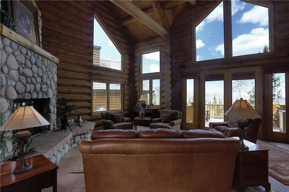 Sundance Grand Overlook By Telluride Resort Lodging - photo 35