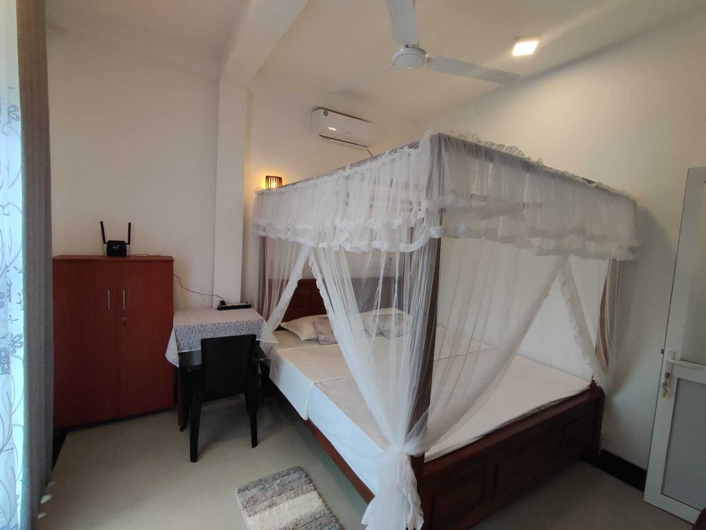 Flower Shade Villa — 4-Star Luxury Hotel in Weligama, Sri Lanka